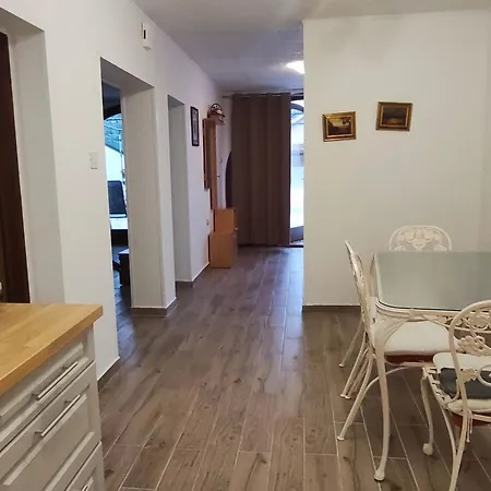 Batomalj * Baška