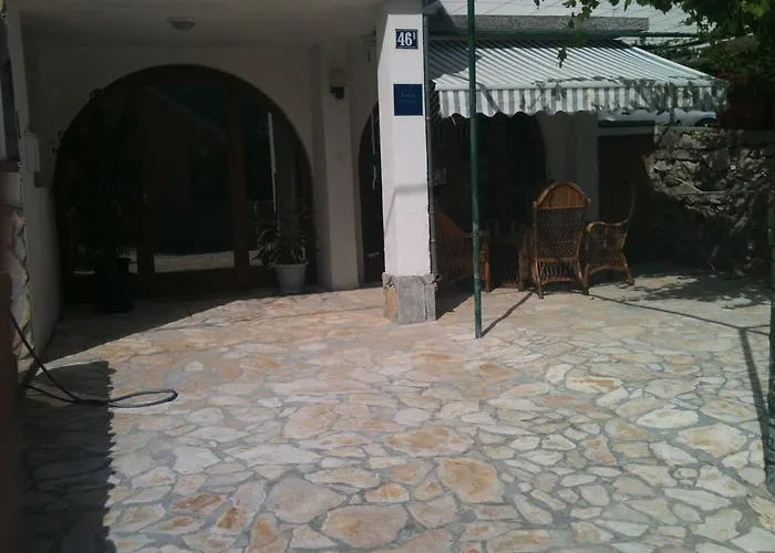 아파트 Batomalj 바슈카